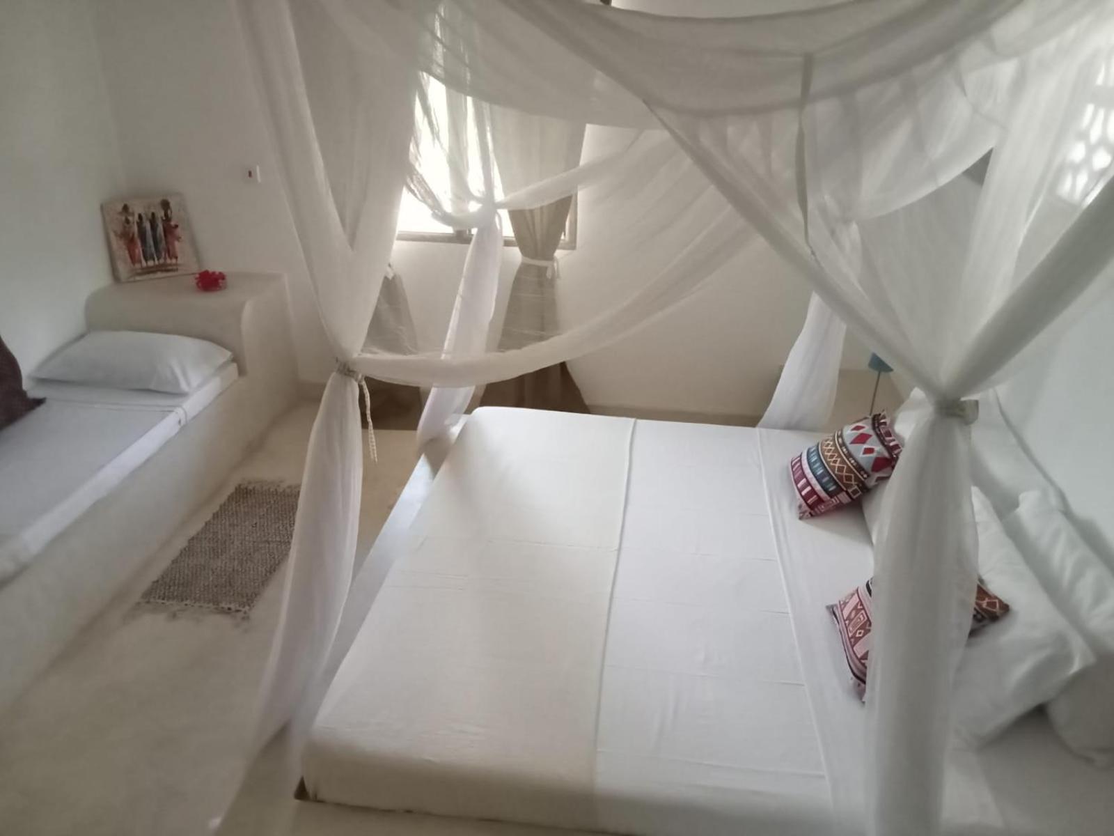 Shira House Bed & Breakfast Ватаму Екстериор снимка